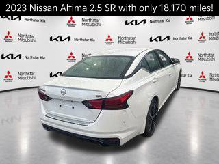 Used 2023 Nissan Altima 2.5 SR FWD image 3