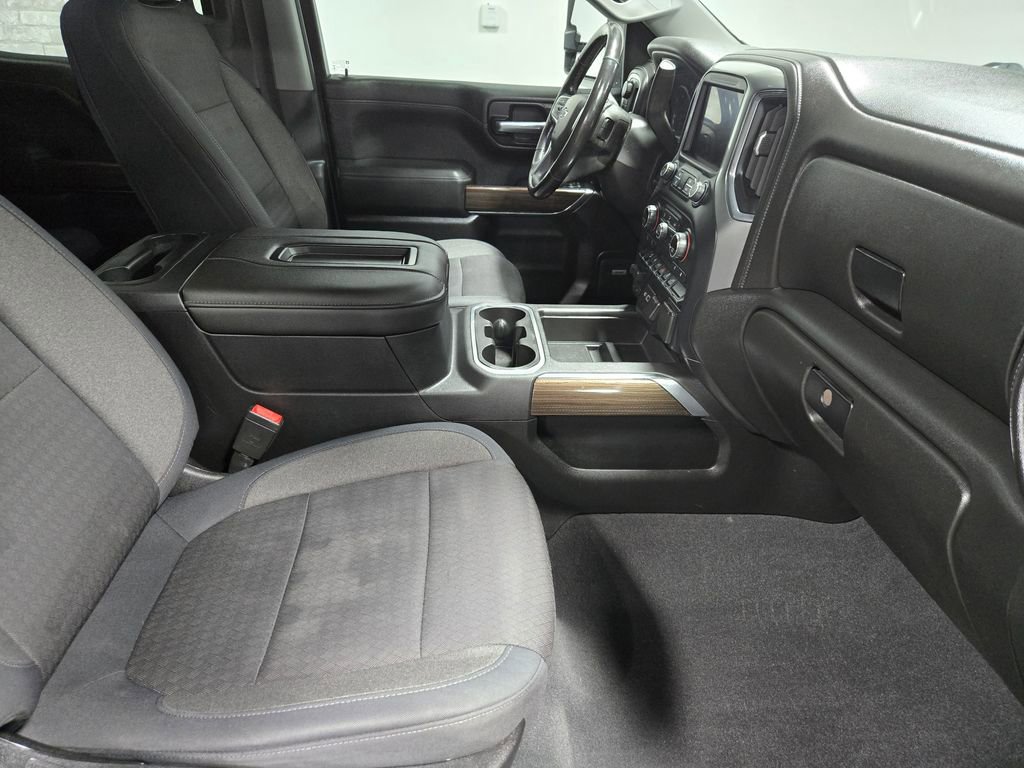 Used 2019 Chevrolet Silverado 1500 LT Trail Boss AWD/4WD image 49