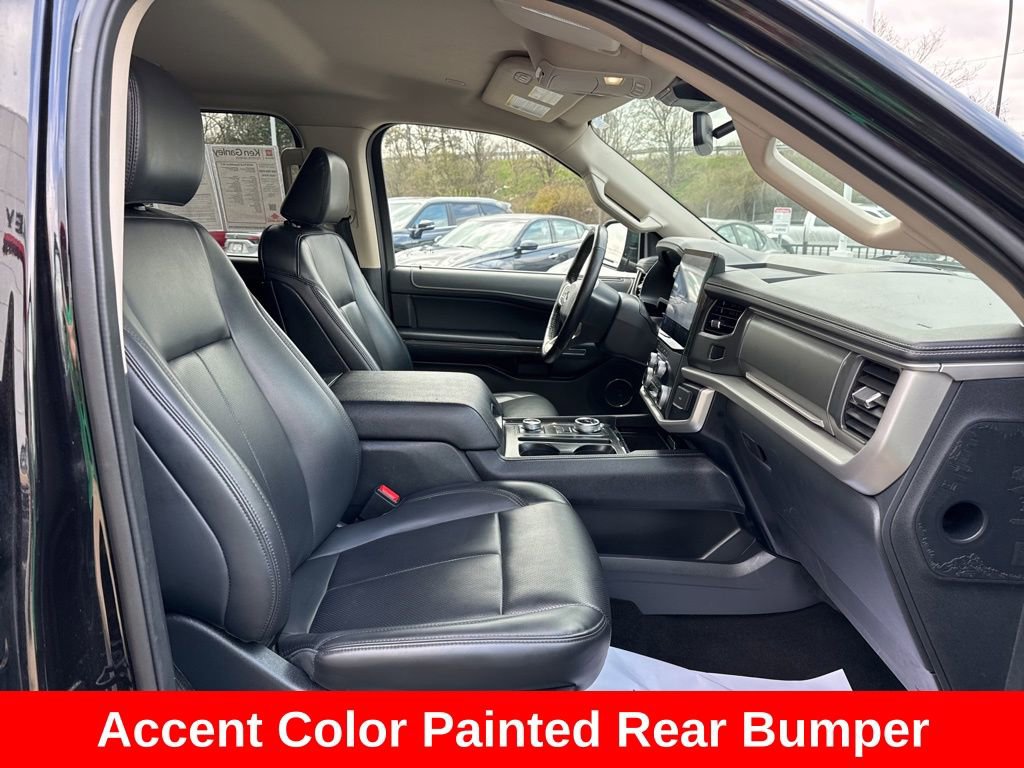 Used 2024 Ford Expedition XLT image 23