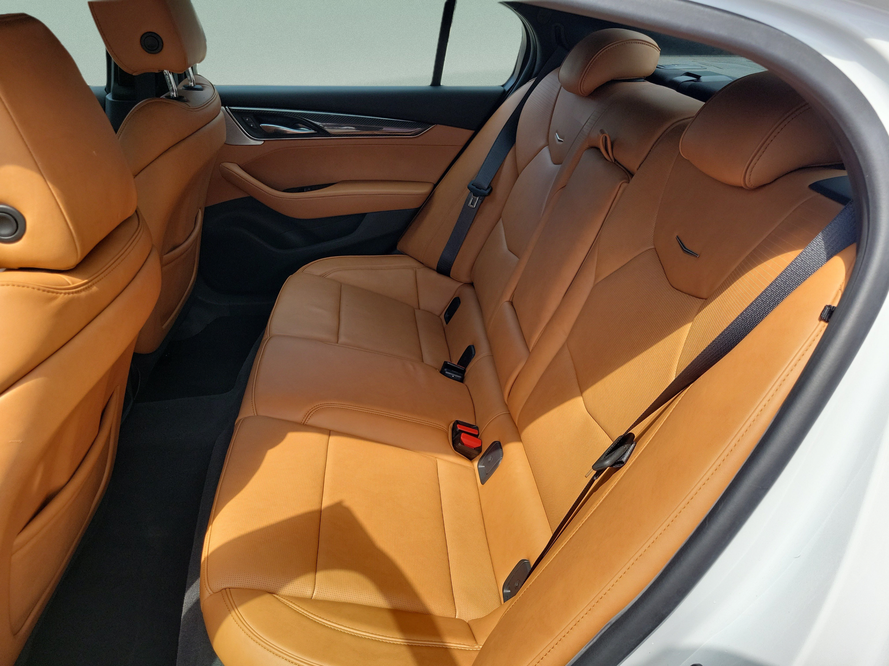 Used 2023 Cadillac CT5 V w/ Platinum Package RWD image 8