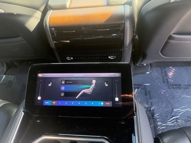 Certified 2024 Jeep Grand Wagoneer L 4WD image 38