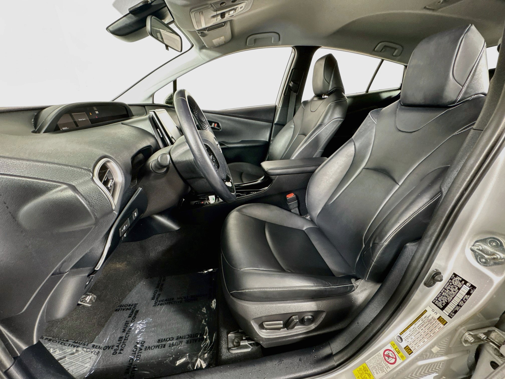 Certified 2022 Toyota Prius Prime XLE FWD image 11