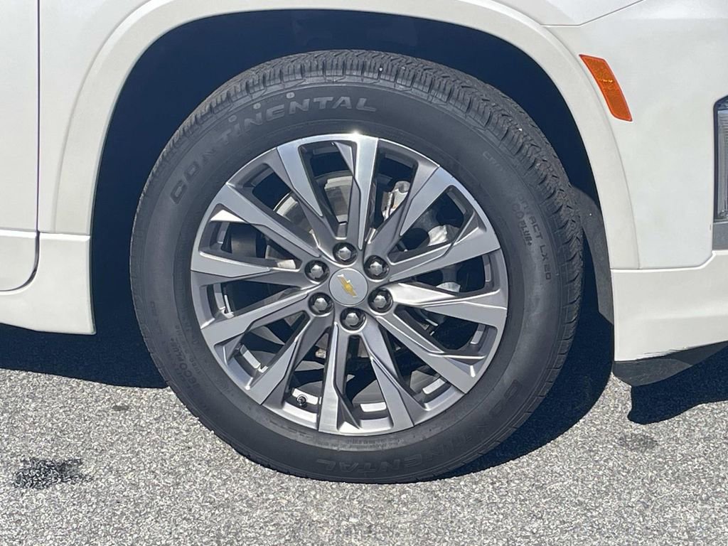 Used 2023 Chevrolet Traverse Premier image 10