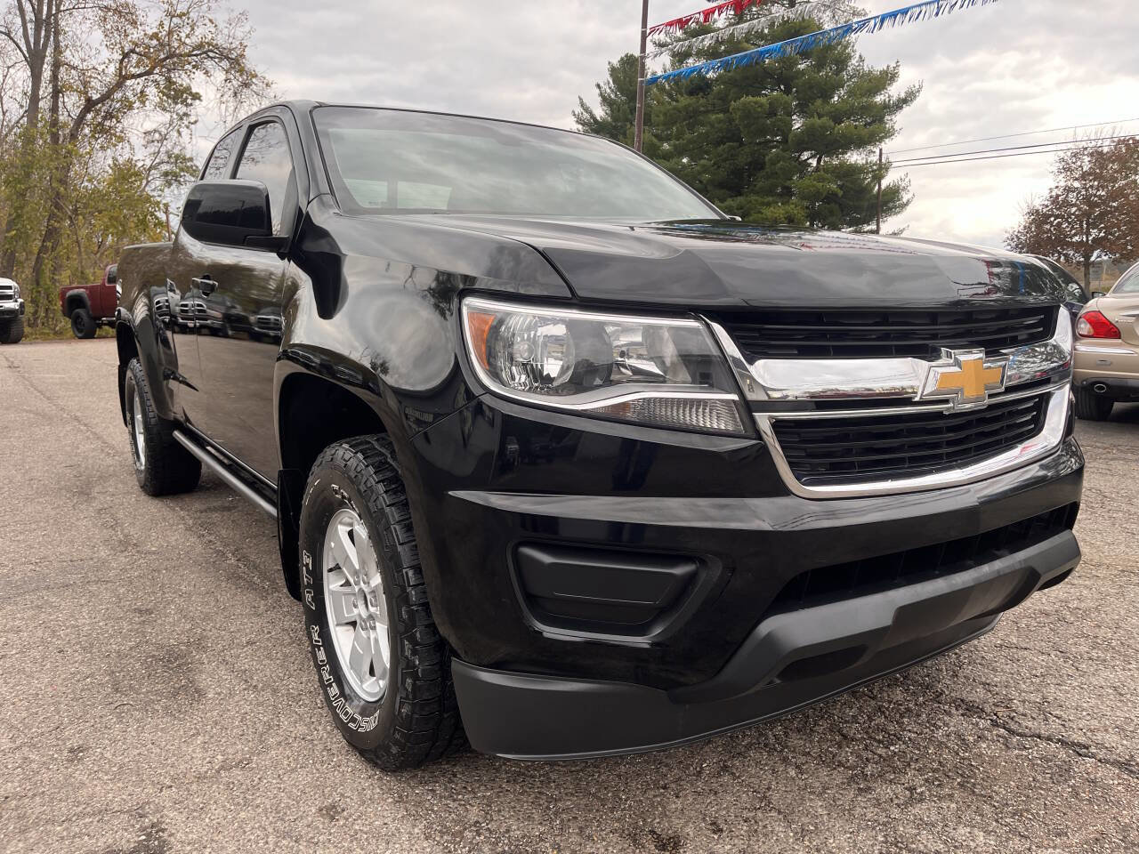 Used 2018 Chevrolet Colorado W/T w/ WT Convenience Package image 3