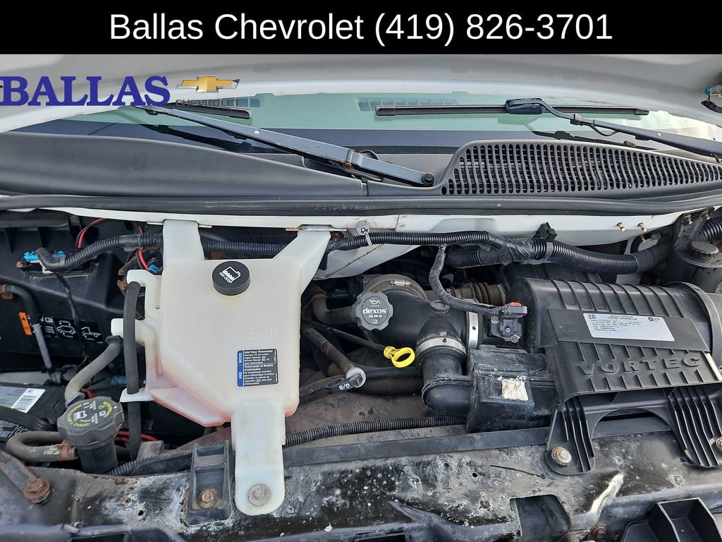 Used 2017 Chevrolet Express 2500 image 29