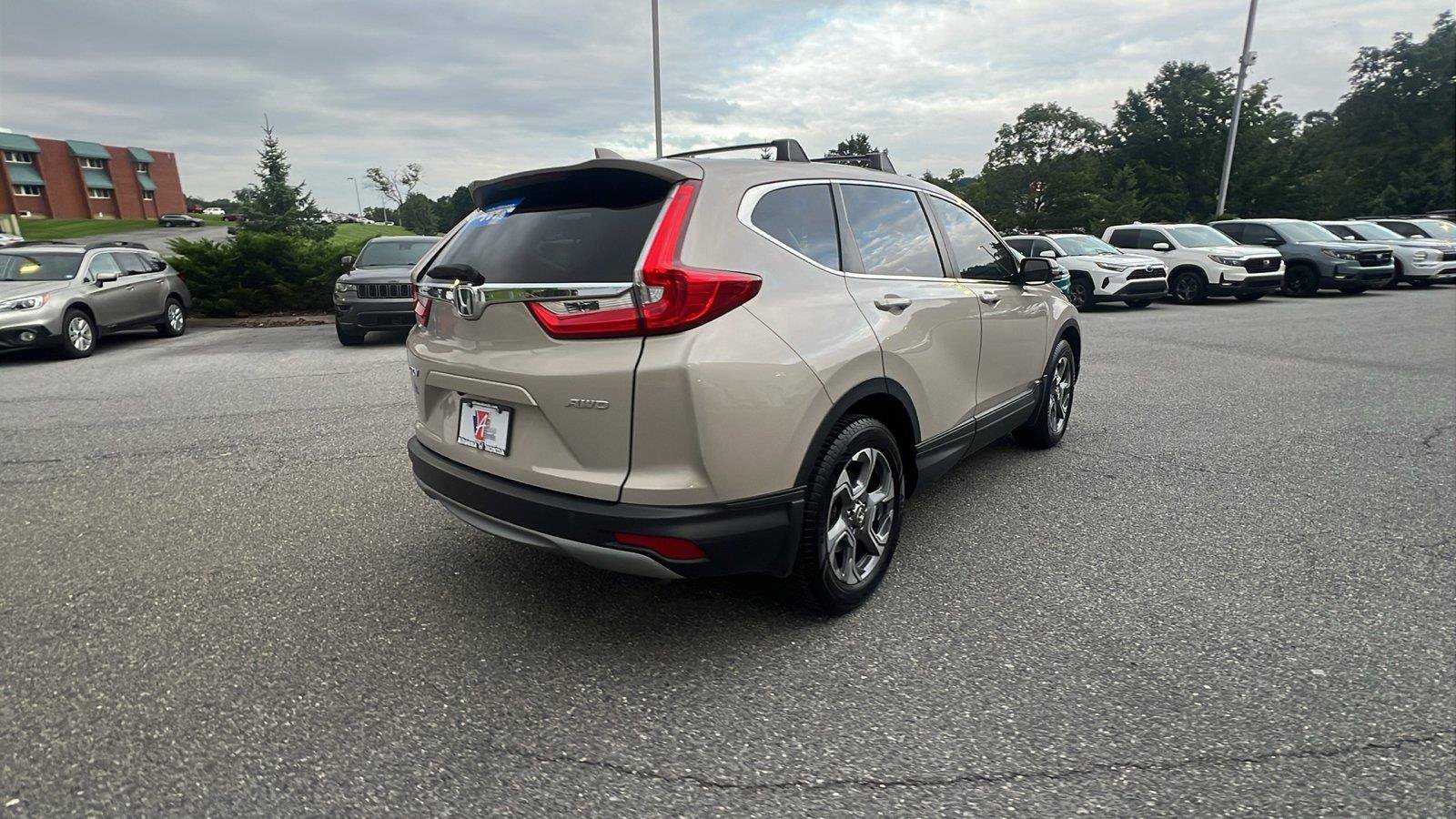 Used 2019 Honda CR-V EX image 4