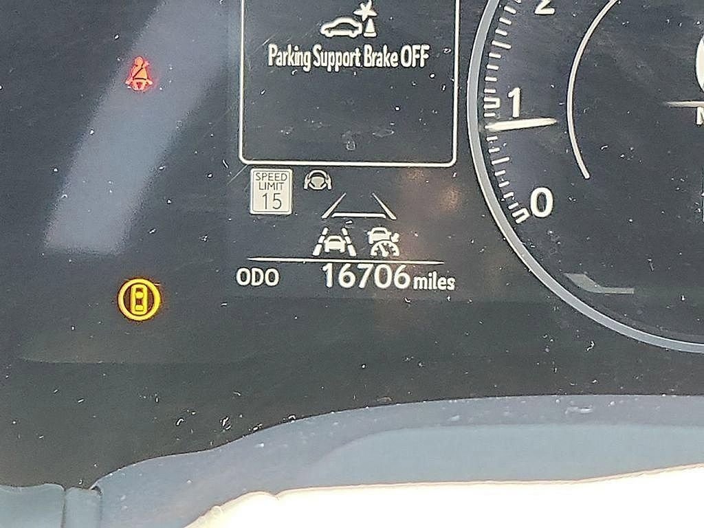 Used 2024 Lexus RX 350 Premium w/ Accessory Package (P2) image 21