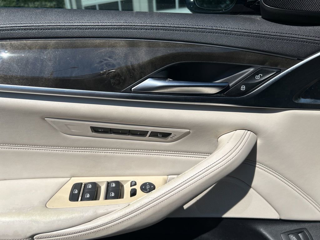 Used 2018 BMW 540i xDrive image 15