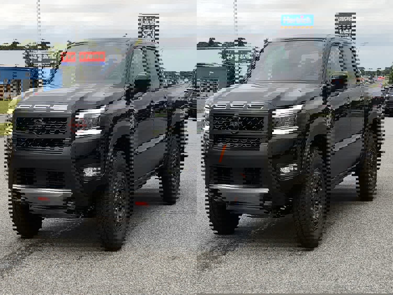 New 2025 Nissan Frontier PRO-4X w/ Interior Protection Package