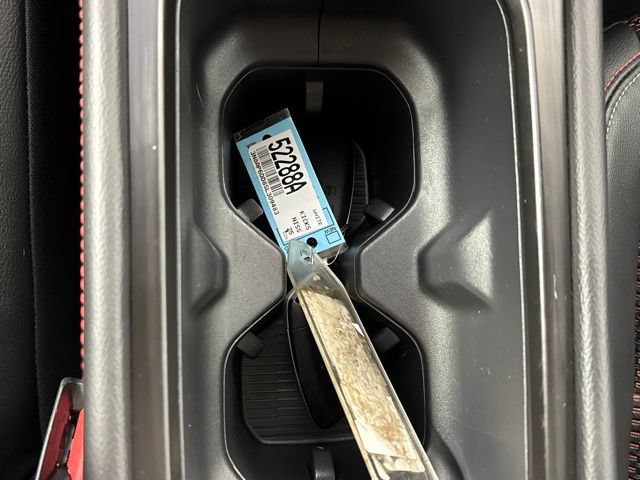 Used 2025 Nissan Kicks SR w/ SR Premium Package AWD/4WD image 38
