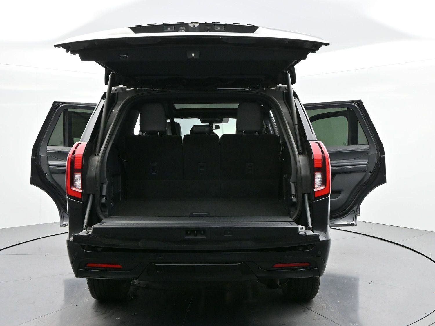 Used 2025 Ford Expedition Platinum w/ Stealth Performance Package image 54