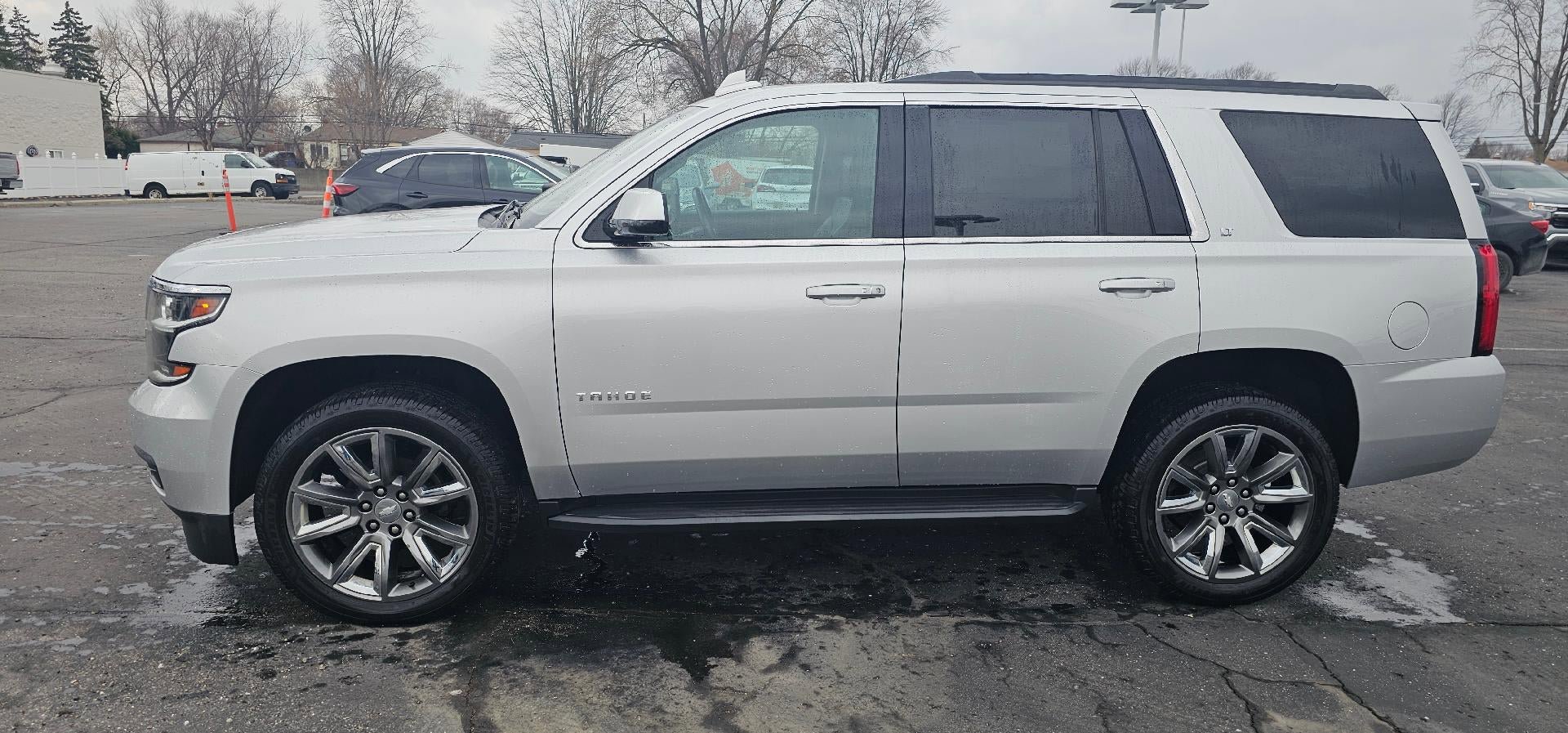 Used 2018 Chevrolet Tahoe LT w/ Luxury Package image 4