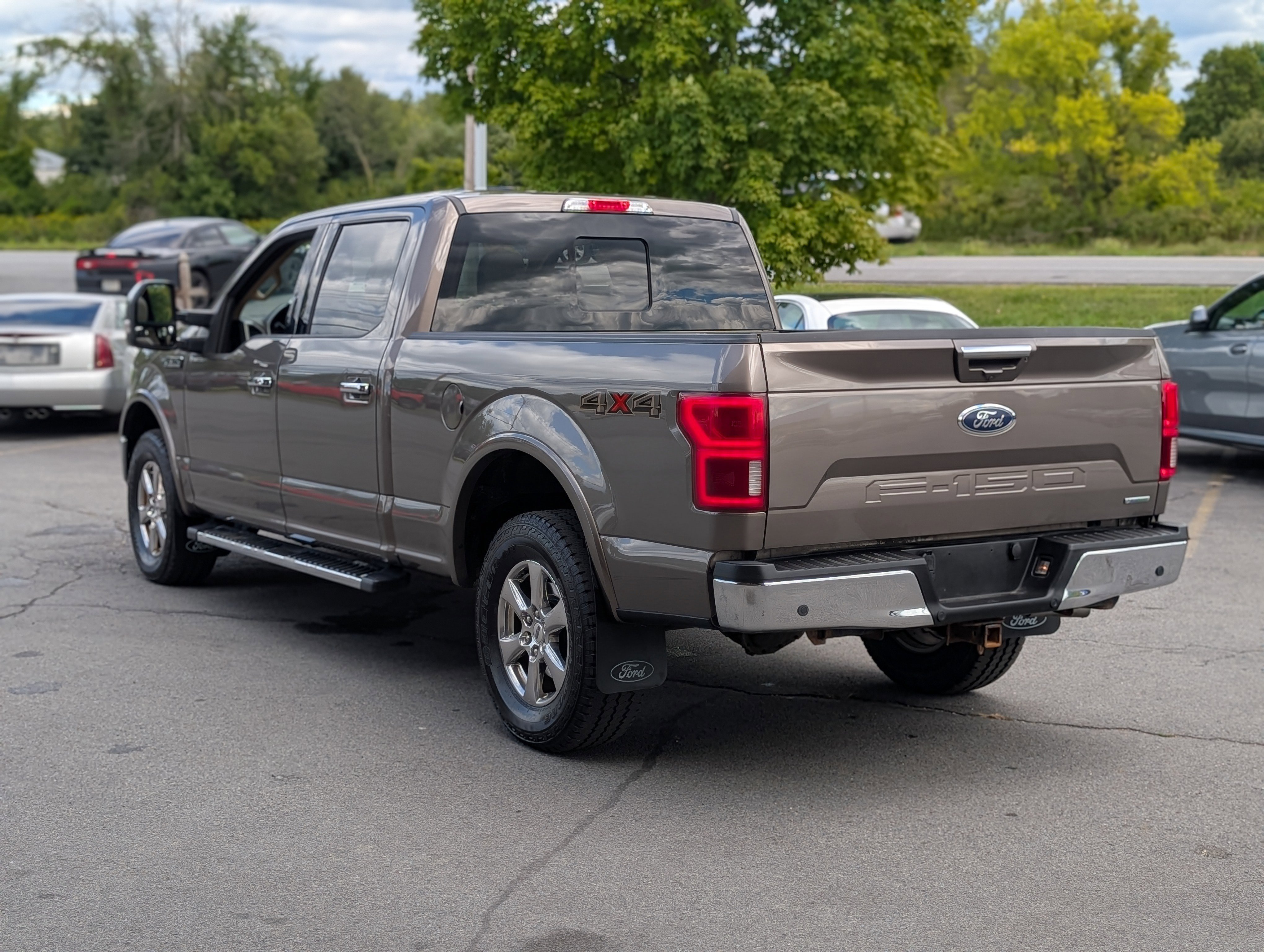 Used 2019 Ford F150 Lariat w/ Equipment Group 502A Luxury image 8