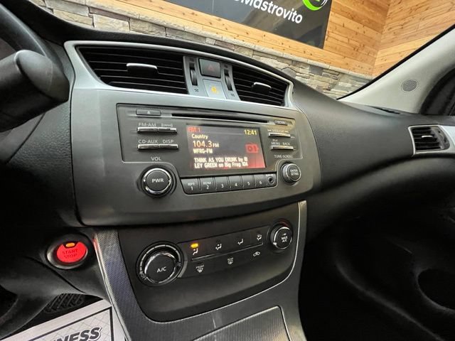 Used 2014 Nissan Sentra SR w/ SR Driver Package FWD image 22