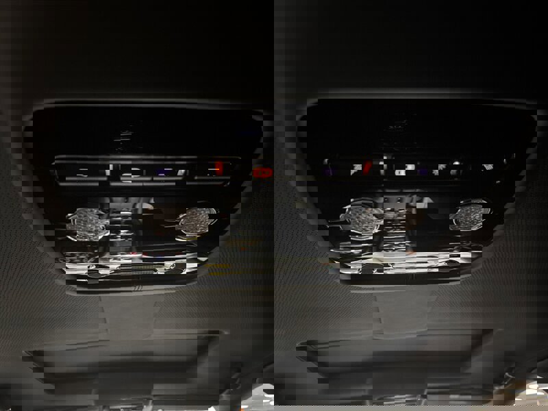 Used 2015 Bentley Flying Spur V8 image 38