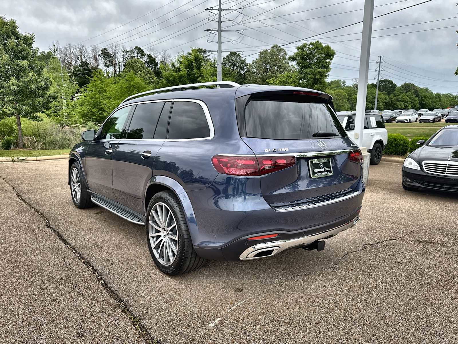New 2026 Mercedes-Benz GLS 450 4MATIC image 6