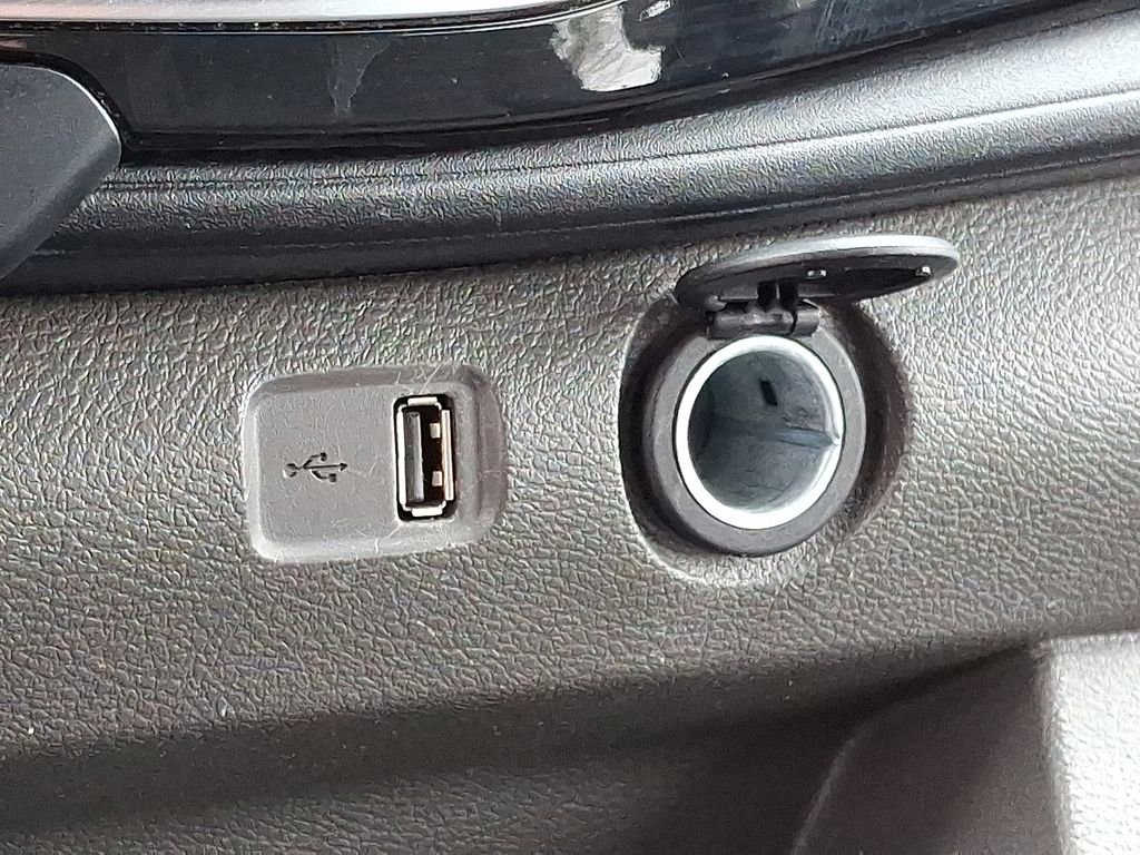 Used 2024 Ford Transit 350 XLT image 24