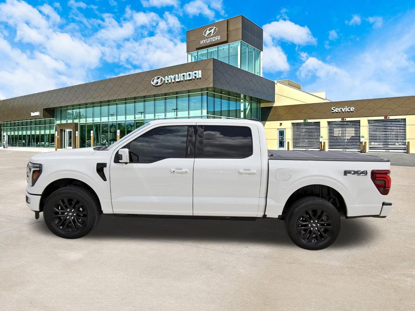 Used 2024 Ford F150 Lariat w/ Bed Utility Package AWD/4WD image 9