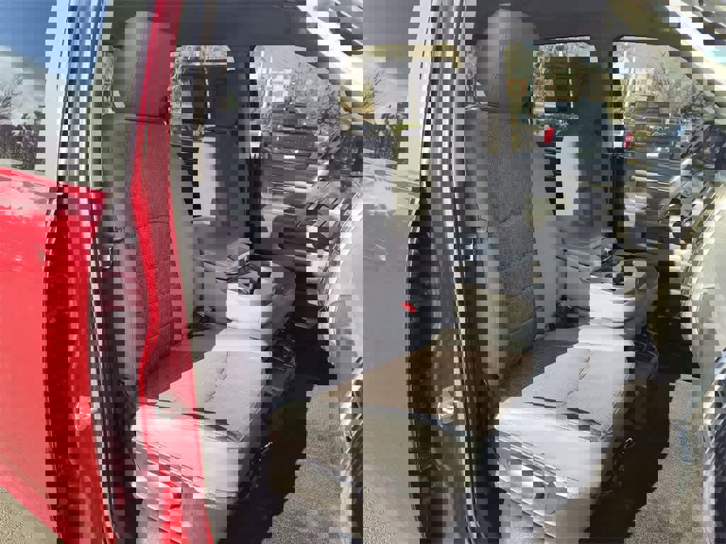 Used 2015 RAM 1500 Big Horn image 23