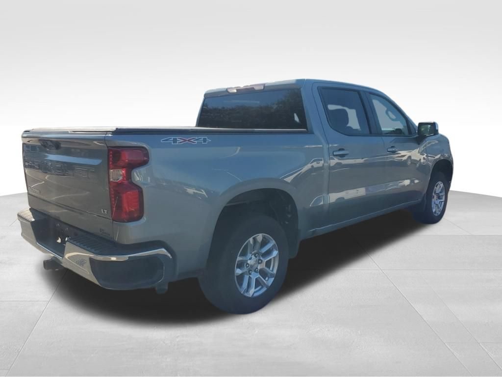 Used 2024 Chevrolet Silverado 1500 LT AWD/4WD image 9