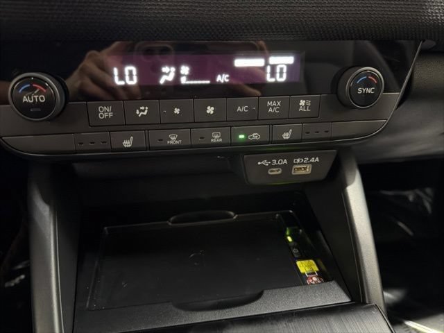 Certified 2026 Subaru Outback Premium AWD/4WD image 22