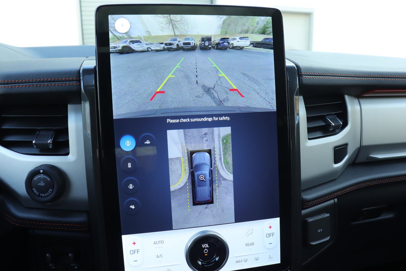 Used 2024 Ford Expedition Timberline image 35