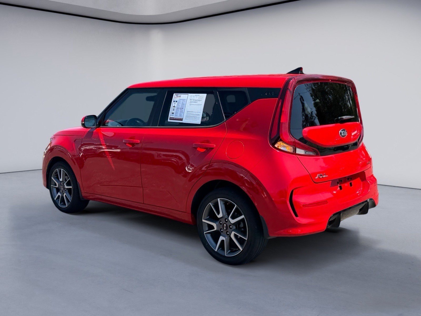 Used 2021 Kia Soul GT-Line FWD image 3