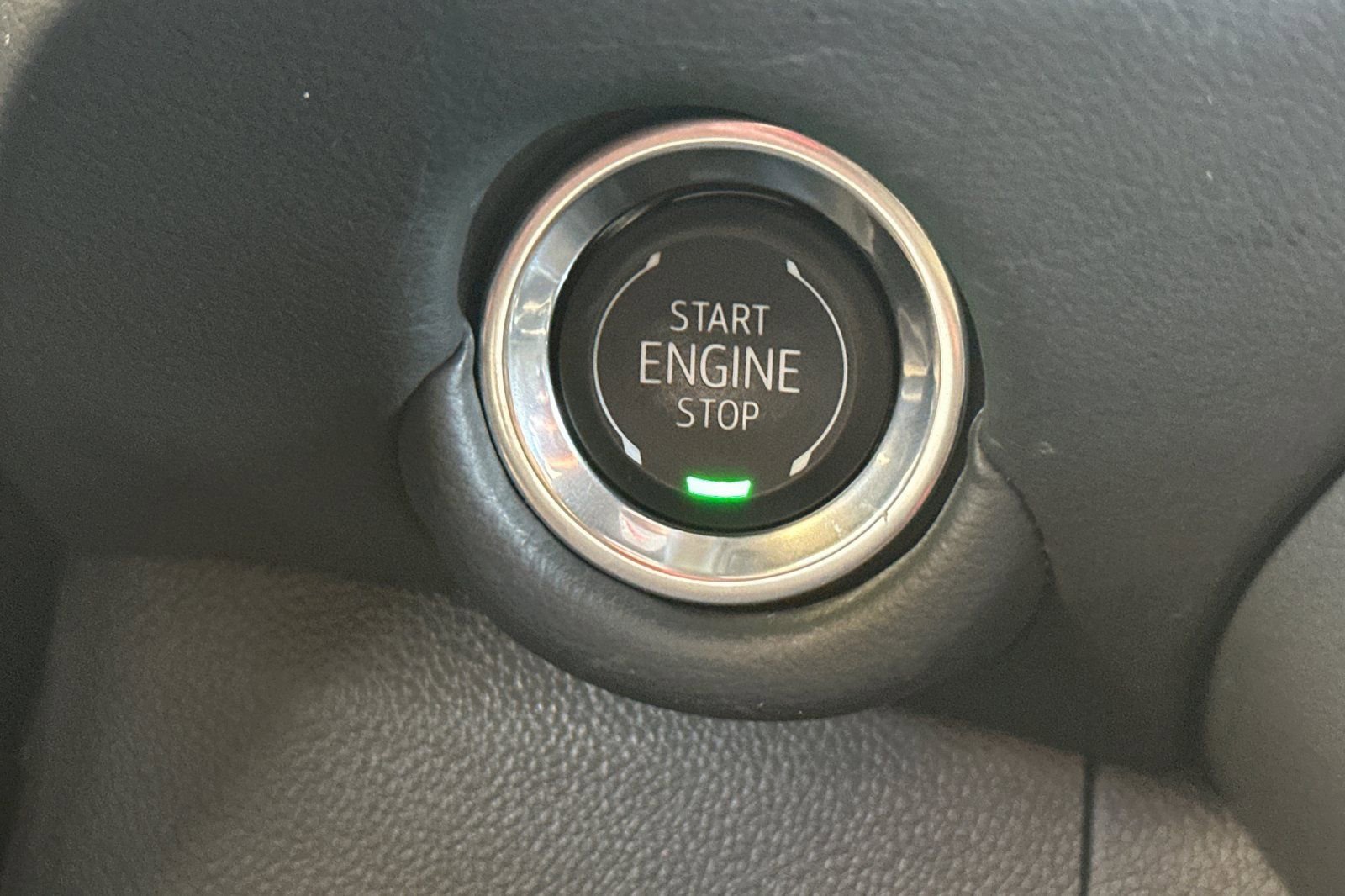 Used 2025 Chevrolet Tahoe LT AWD/4WD image 23