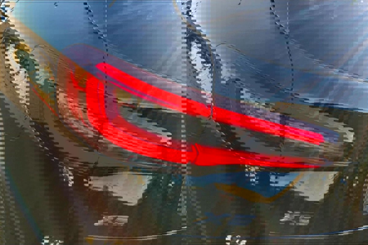 Used 2022 BMW X5 xDrive40i w/ Premium Package image 26