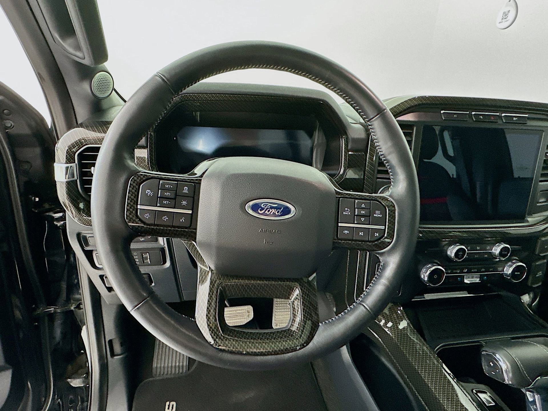 Used 2023 Ford F150 Lariat w/ Equipment Group 502A High image 12