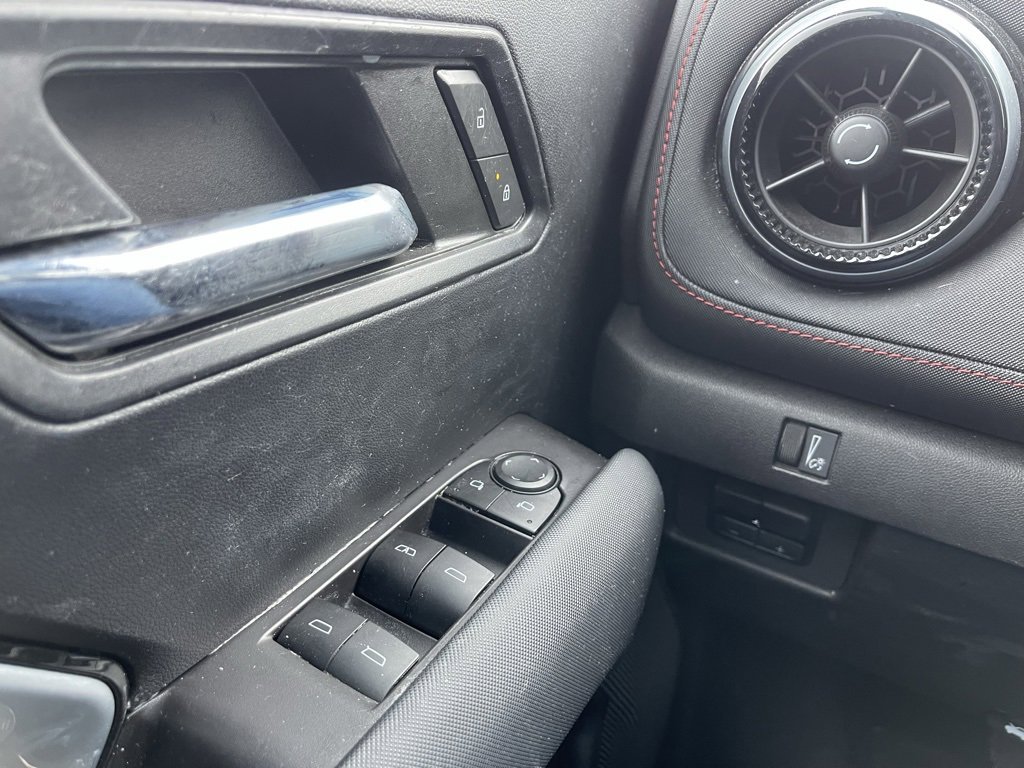 Used 2023 Chevrolet Colorado Z71 w/ Z71 Convenience Package 2 image 15