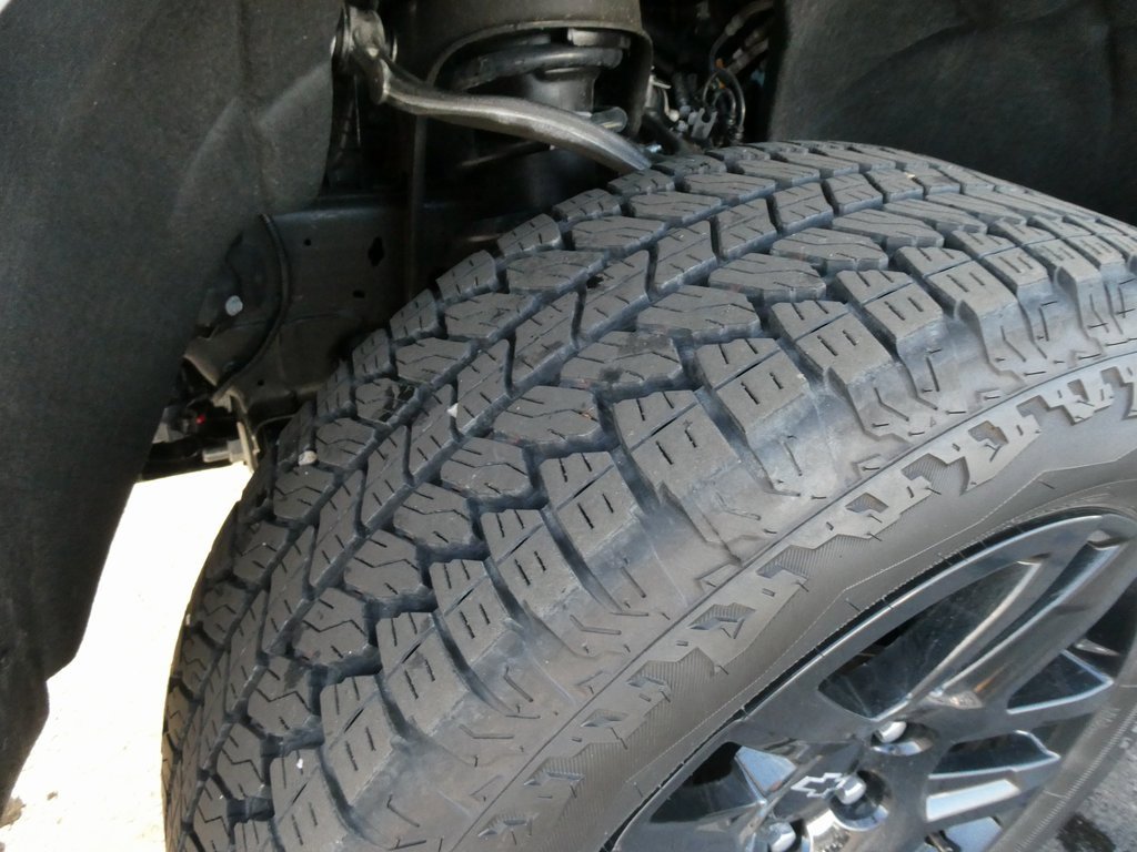 Certified 2025 Chevrolet Silverado 1500 LT Trail Boss w/ Convenience Package II image 13