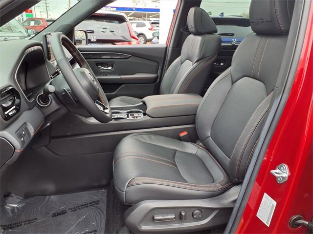 Certified 2026 Honda Passport TrailSport Elite image 4