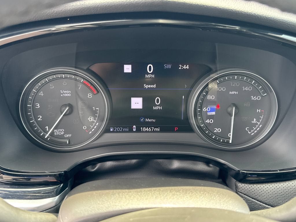 Certified 2024 Cadillac XT5 Premium Luxury w/ Technology Package FWD image 24