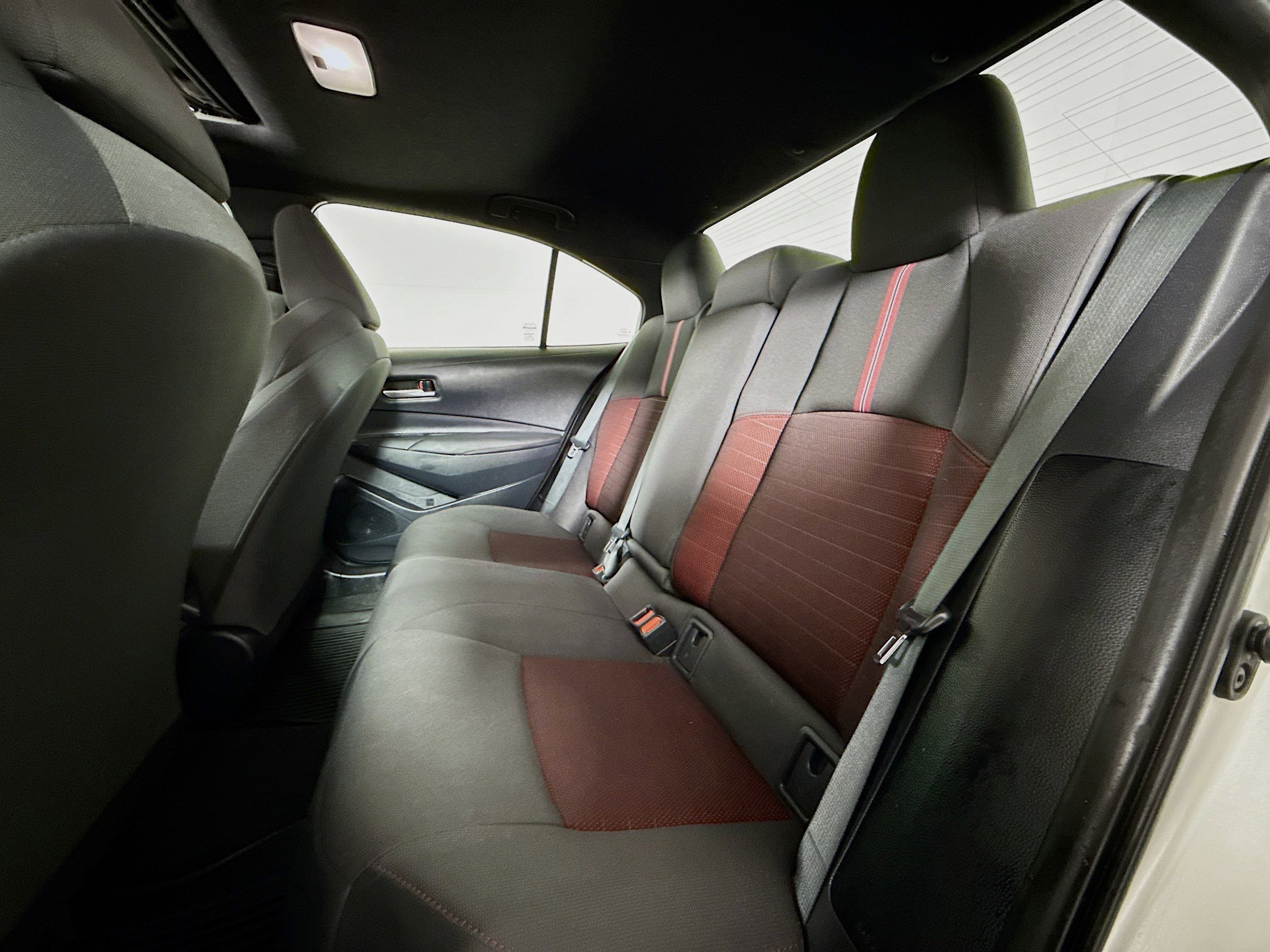 Certified 2025 Toyota Corolla SE w/ SE Premium Package image 21