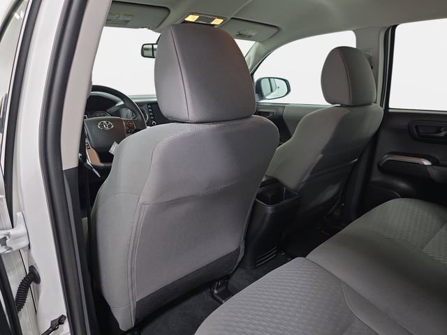 Certified 2022 Toyota Tacoma SR5 image 10