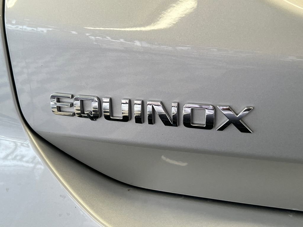 Used 2021 Chevrolet Equinox LT AWD/4WD image 12