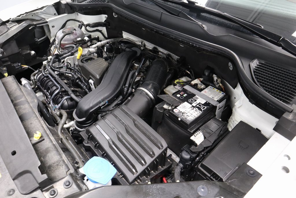 Used 2024 Volkswagen Taos S image 13