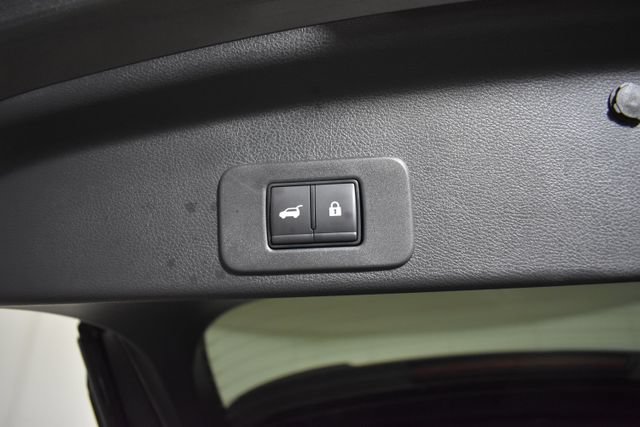 Certified 2025 Nissan Murano SV AWD/4WD image 29