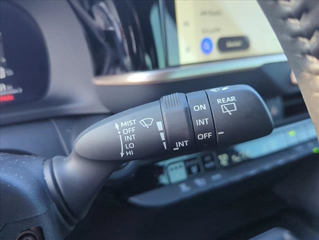 Certified 2025 Toyota Crown Signia AWD/4WD image 16