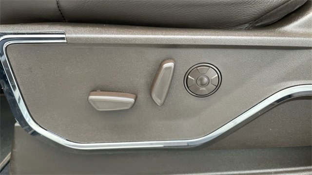 Used 2024 Ford F450 King Ranch w/ Chrome Package image 12