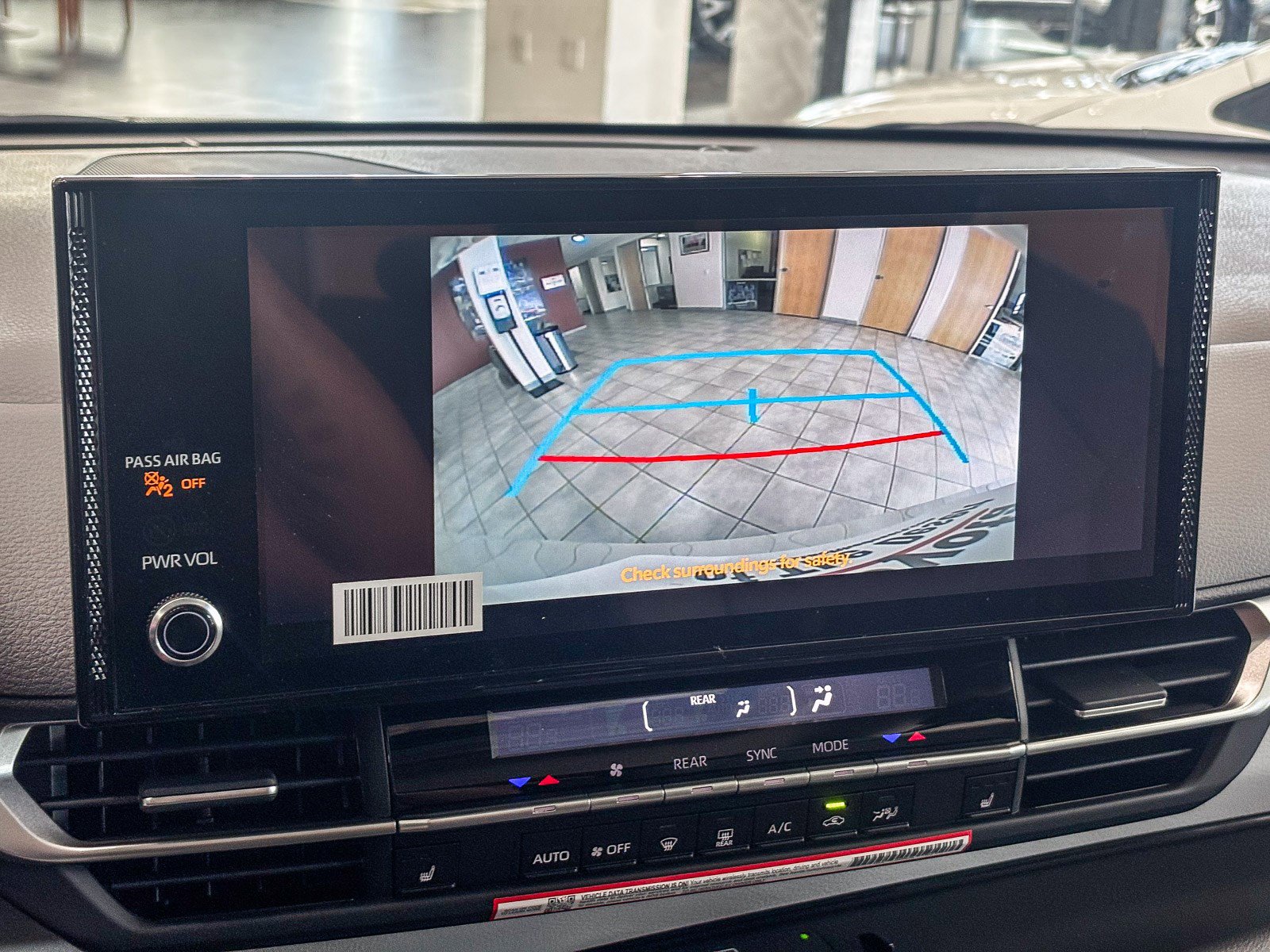 New 2026 Toyota Sienna XLE FWD image 26