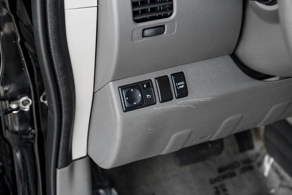 Used 2018 Nissan Frontier SV RWD image 25