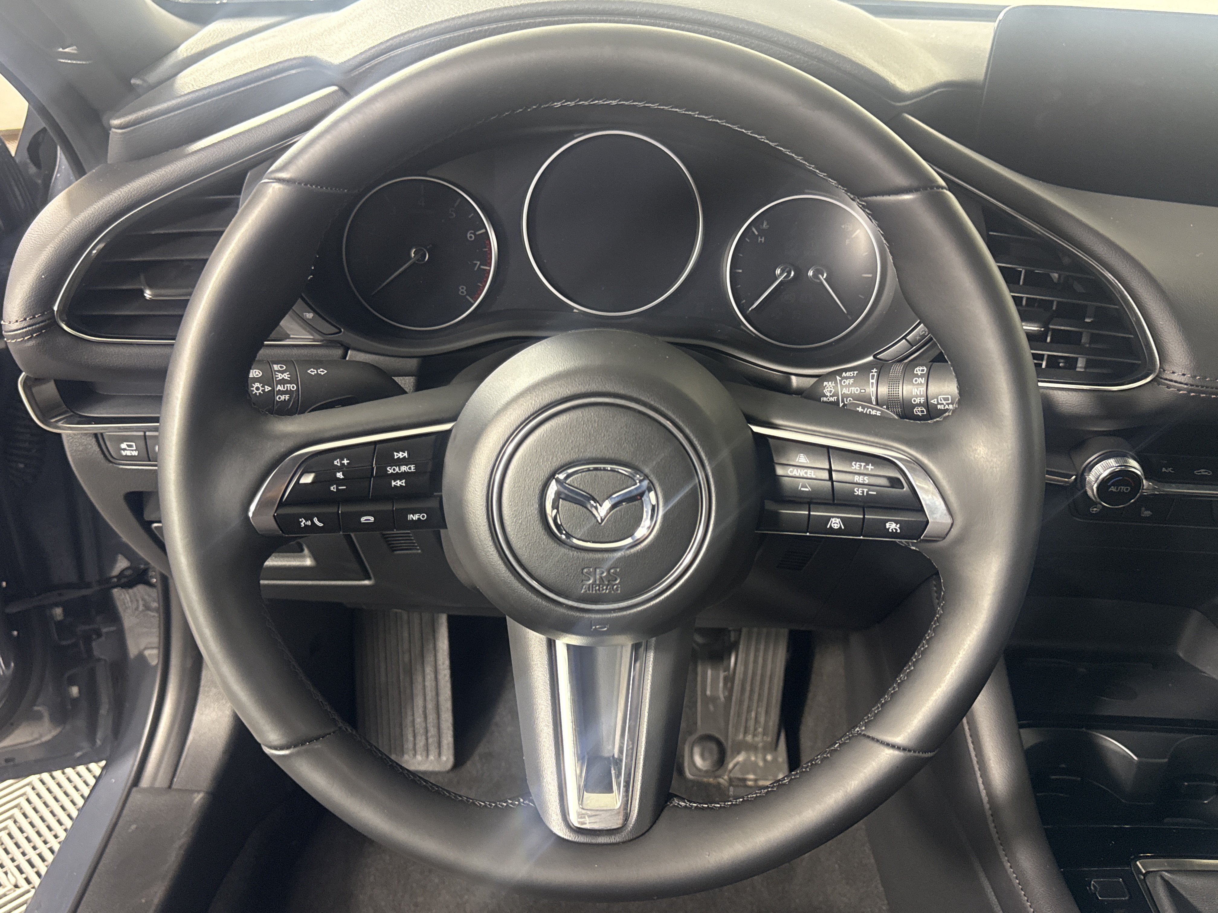 Certified 2026 MAZDA MAZDA3 Hatchback w/Premium Plus Pkg AWD/4WD image 15