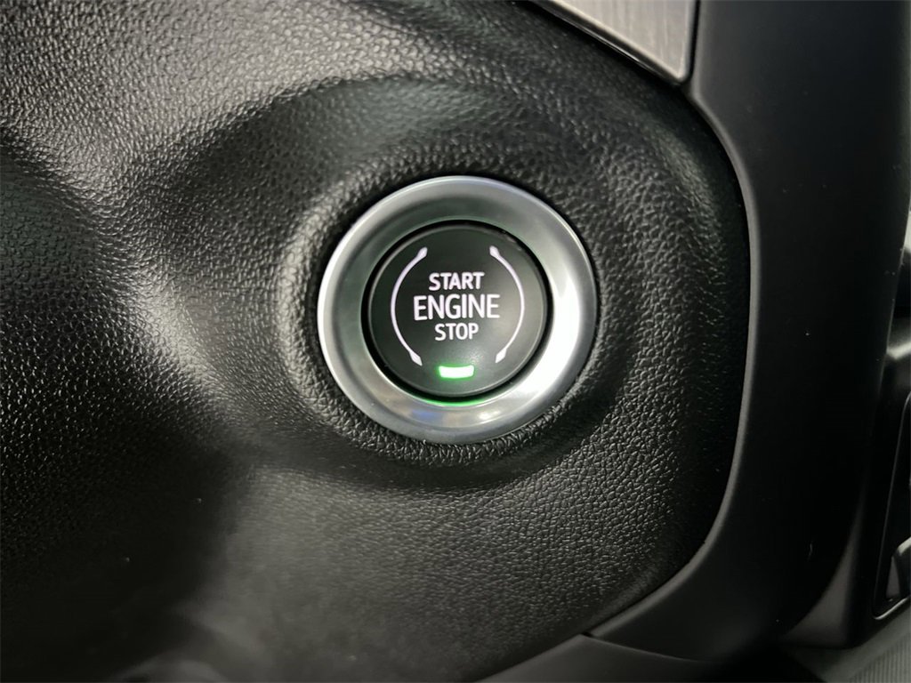 Used 2023 GMC Sierra 2500 Denali image 16