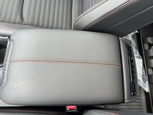 New 2026 Nissan Pathfinder Rock Creek AWD/4WD image 20