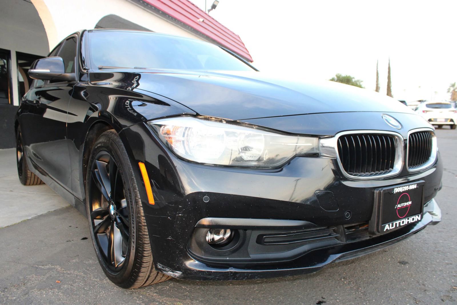 Used 2016 BMW 320i Sedan RWD image 25