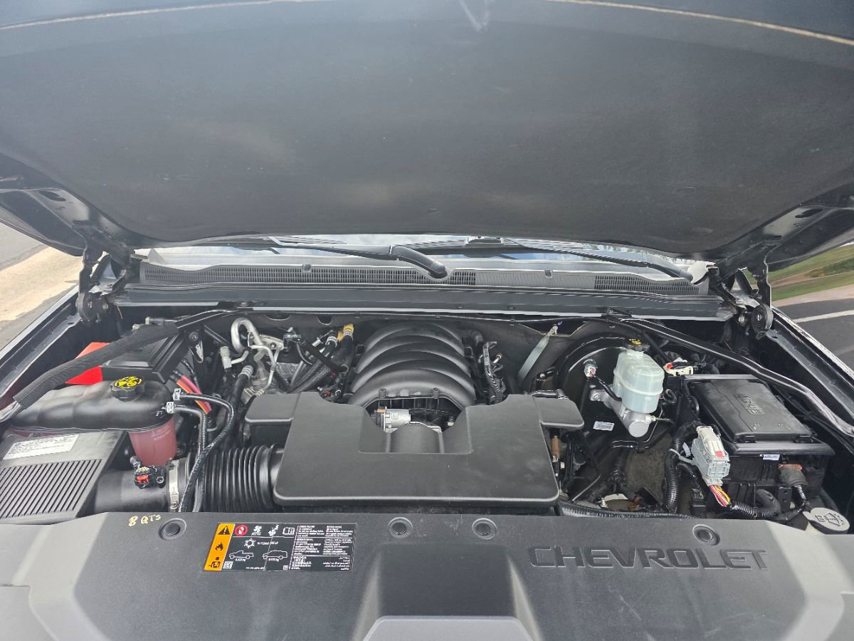Used 2020 Chevrolet Suburban LT image 26