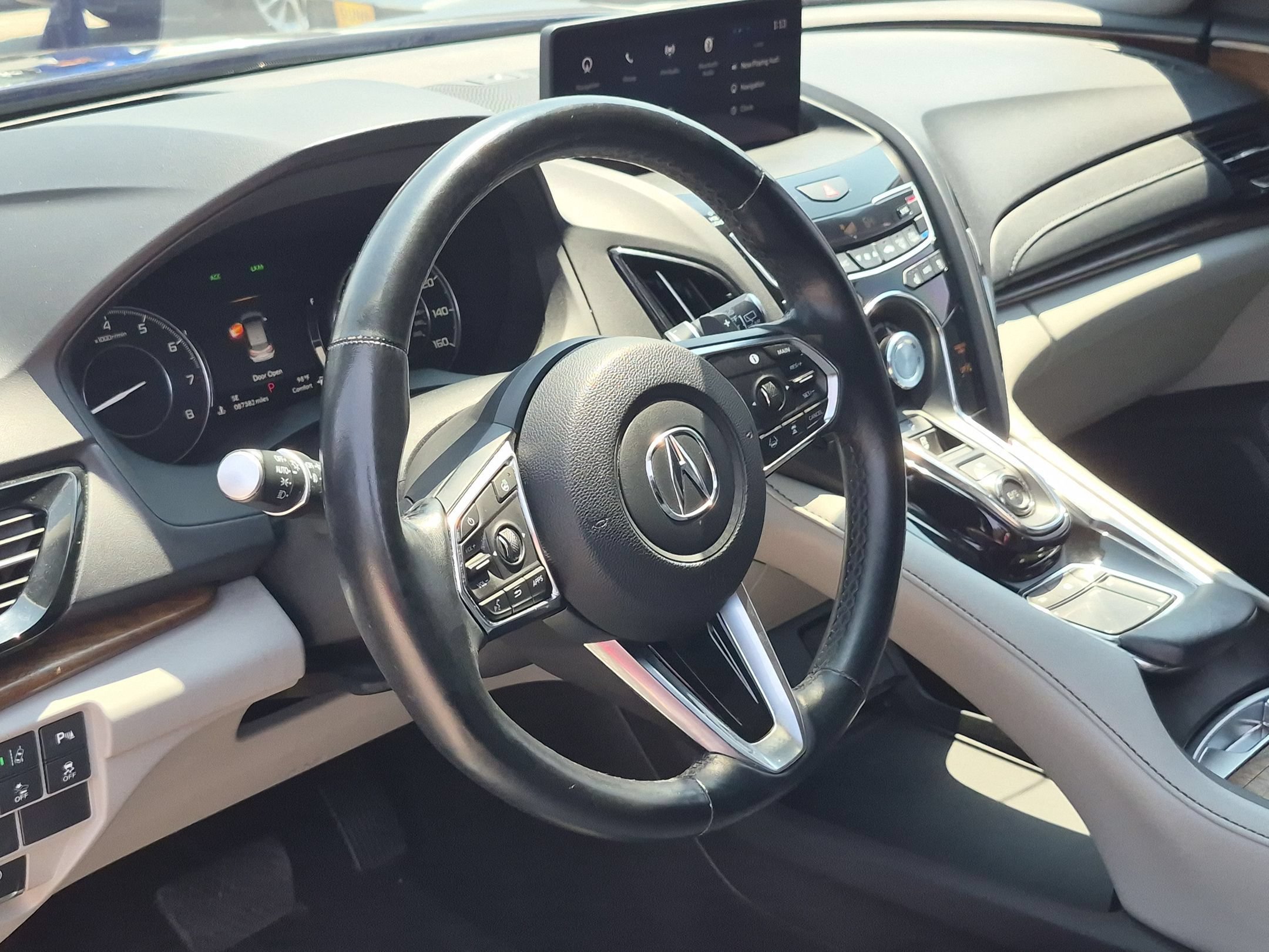 Used 2019 Acura RDX w/ Advance Package AWD/4WD image 12