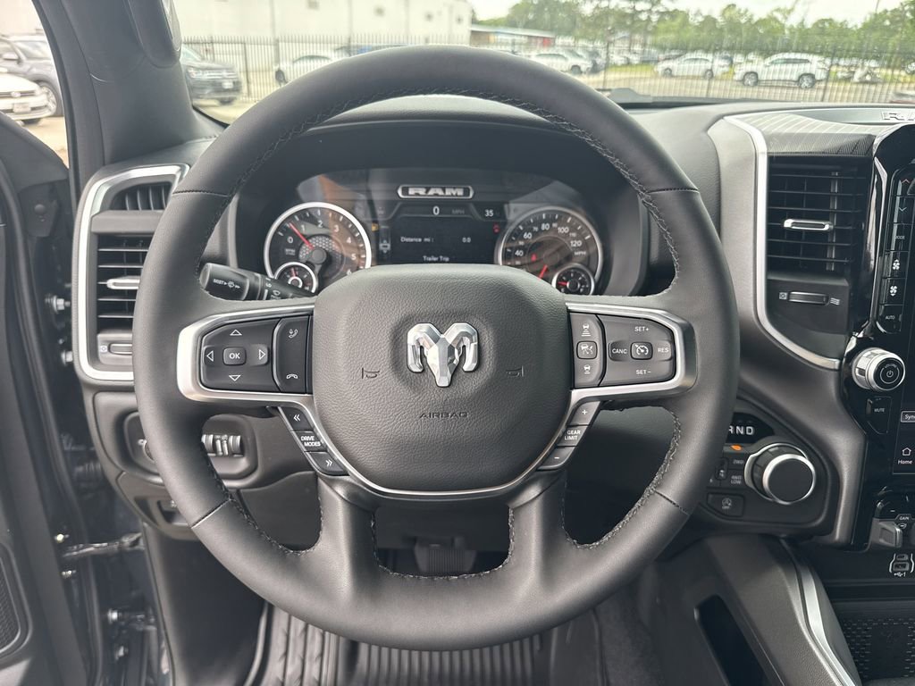 New 2026 RAM 1500 4x4 Crew Cab image 14